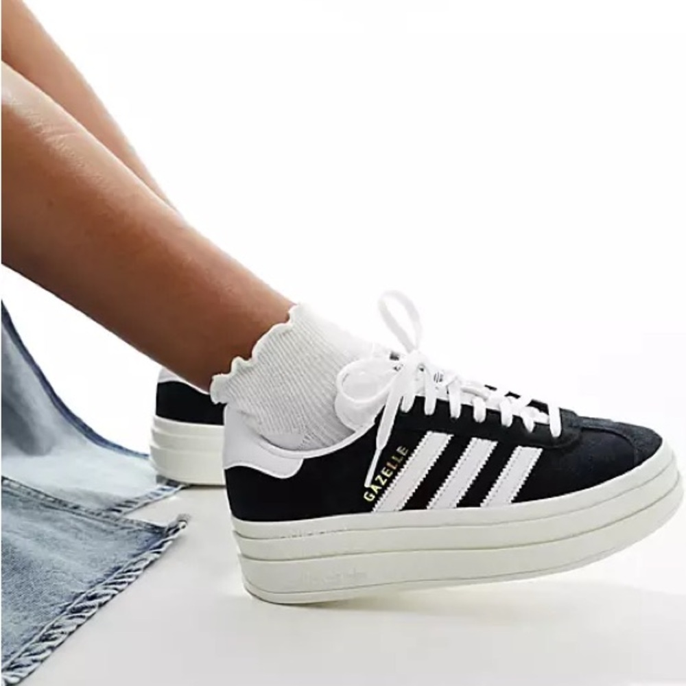 Adidas Gazelle Bold black platform women sneakers size 8 1/2
